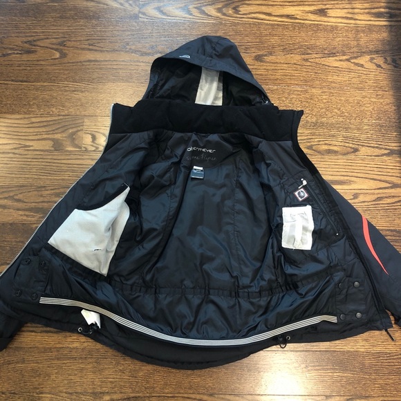 Obermeyer Ski Coat - Picture 11 of 16